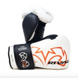 Боксерские перчатки Rival RS11V White Боксерские перчатки Rival RS11V White